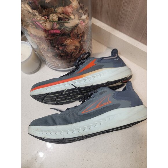 ALTRA TORIN 7 \